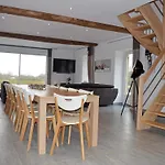 Maison Spacieux Pour Familles Avec Terrasse Et Animaux Acceptes - Fr-1-497-53 Le Cercueil