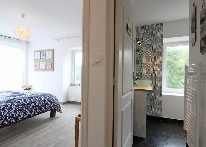 בית נופש Maison Spacieux Pour Familles Avec Terrasse Et Animaux Acceptes - Fr-1-497-53 *