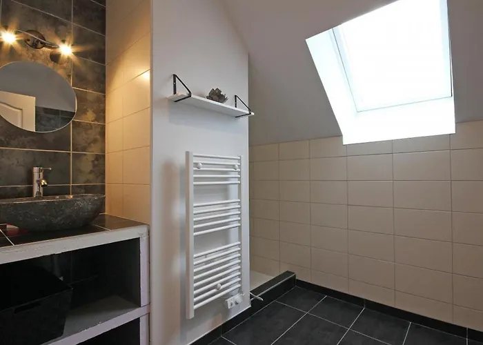 Maison Spacieux Pour Familles Avec Terrasse Et Animaux Acceptes - Fr-1-497-53 בית נופש *