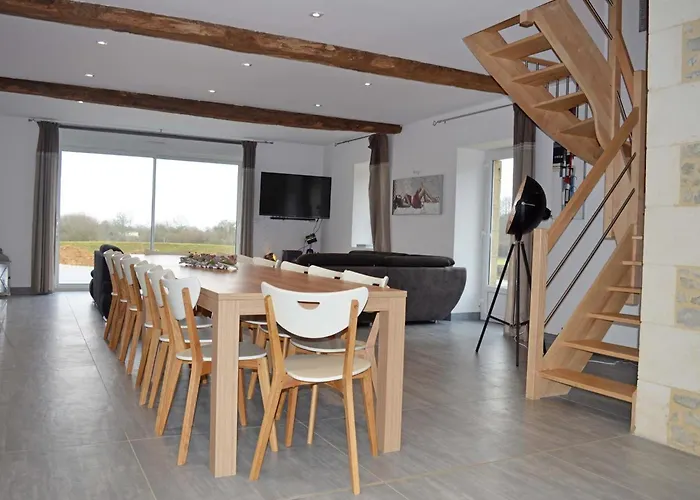 Maison Spacieux Pour Familles Avec Terrasse Et Animaux Acceptes - Fr-1-497-53 Le Cercueil