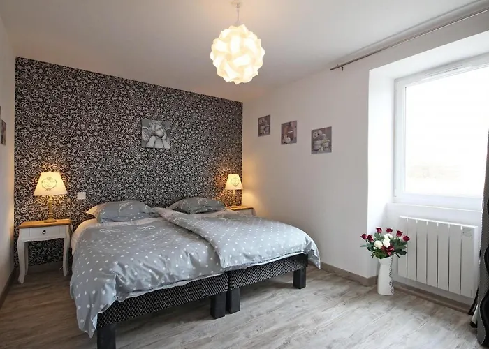 Maison Spacieux Pour Familles Avec Terrasse Et Animaux Acceptes - Fr-1-497-53